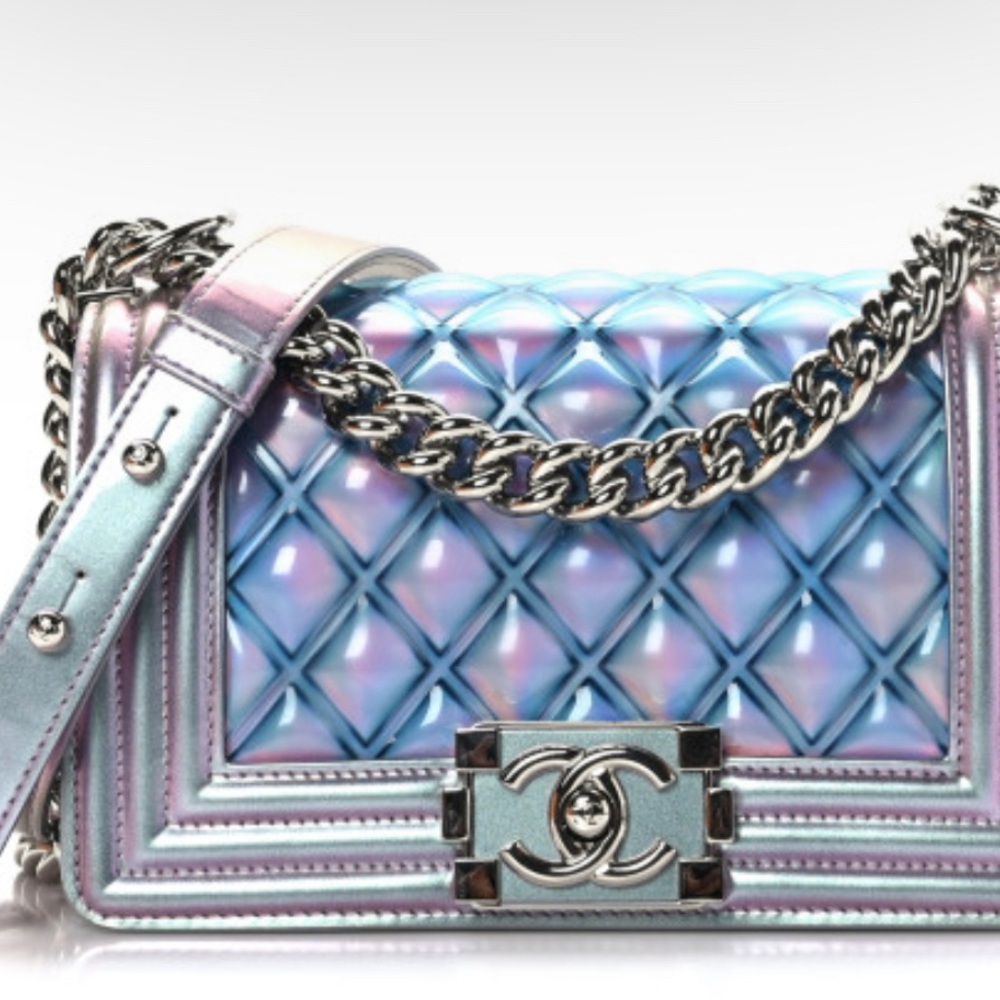 Chanel 18S mermaid pvc leather small size boy bag